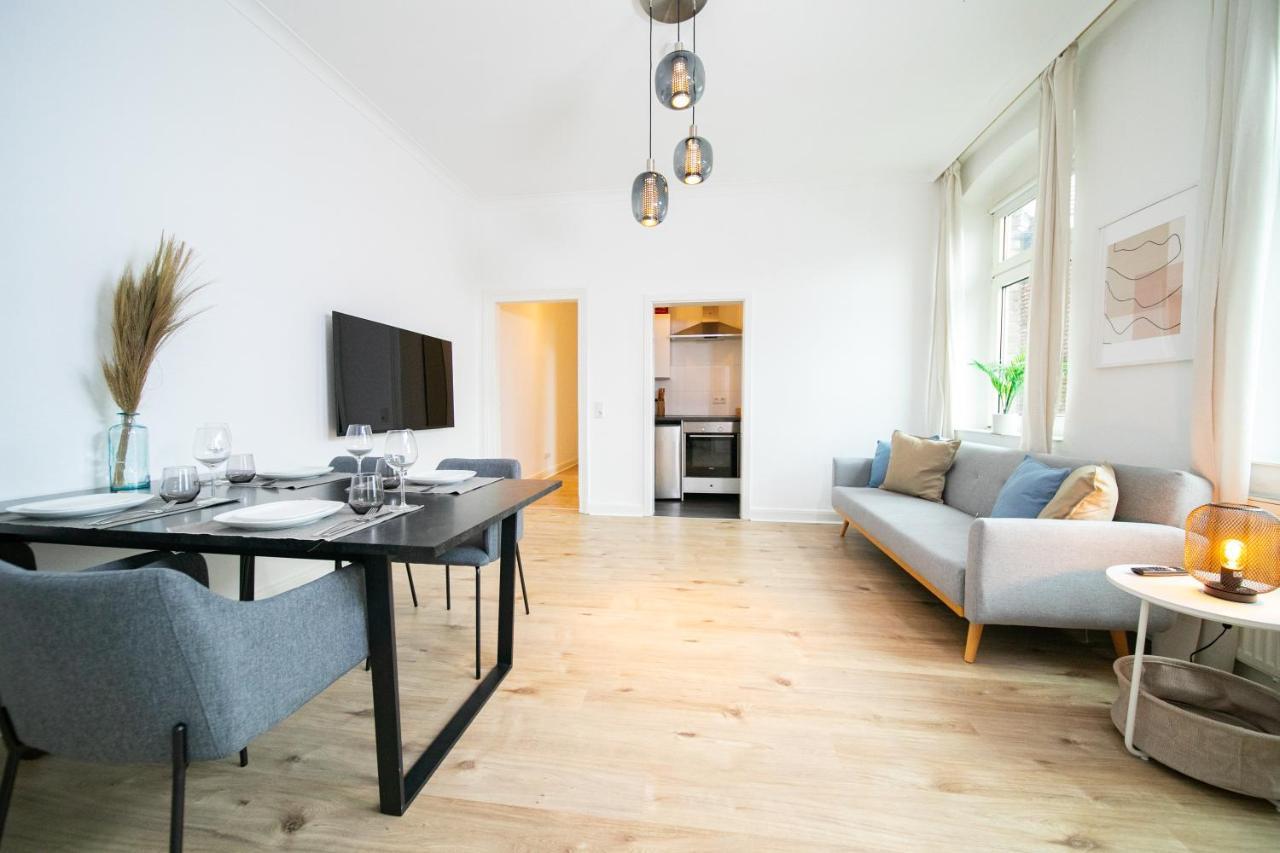 Favorite Stays - Suite And More - Kitchen Neuss Bagian luar foto